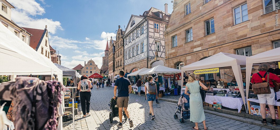 Grafflmarkt in der Fürther Altstadt am 25.06.2022; FOTO: Tim Händel