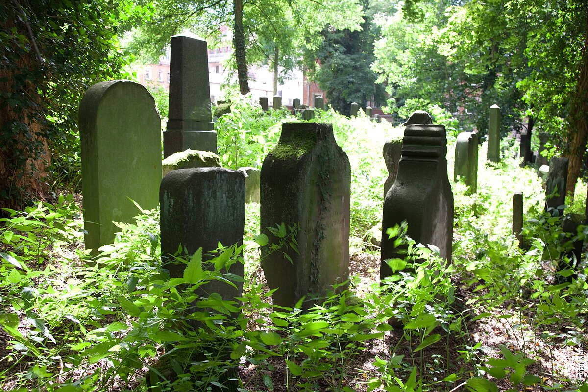 Fürth Jüdischer Friedhof Bahnhofsnachbau Freiheit 15. August 2010