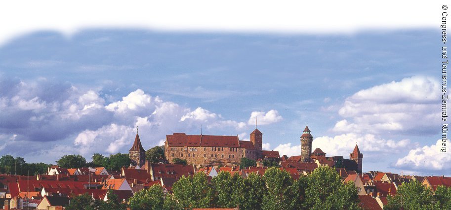 Blick über die Dächer zur Kaiserburg (Nürnberg, Städteregion Nürnberg)